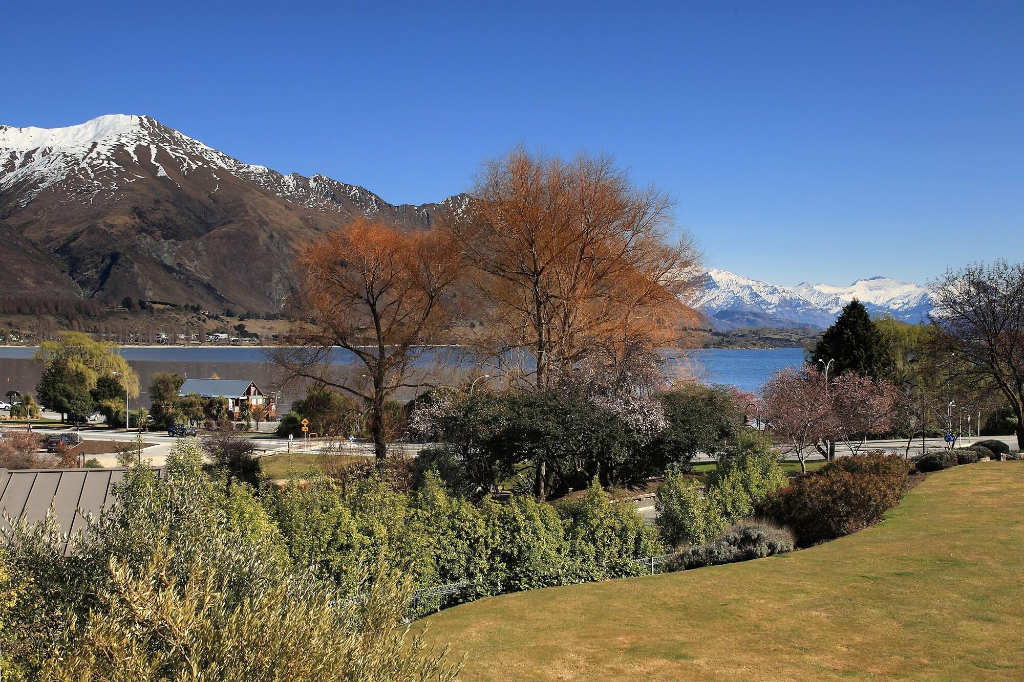 Wanaka Hotel Exterior foto