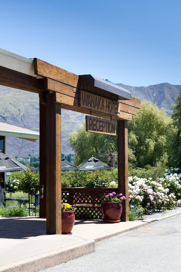 Wanaka Hotel Exterior foto